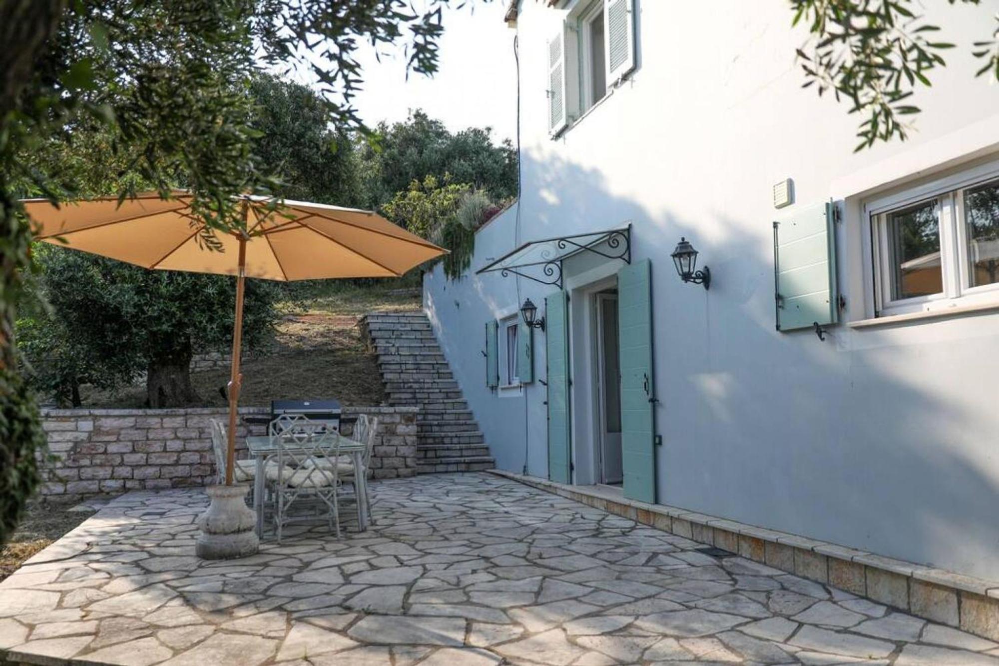 Sinies Stone Cottage - Ne Corfu Agnítsini 外观 照片