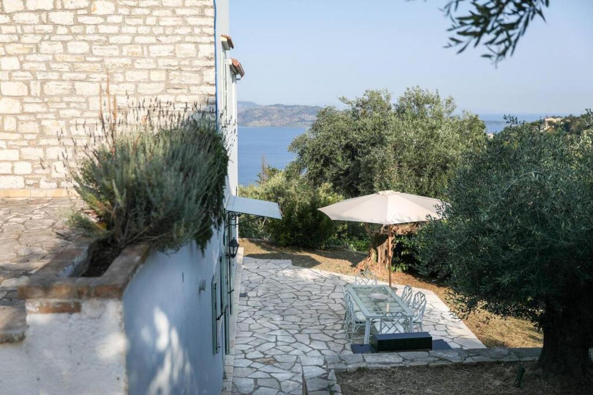 Sinies Stone Cottage - Ne Corfu Agnítsini 外观 照片