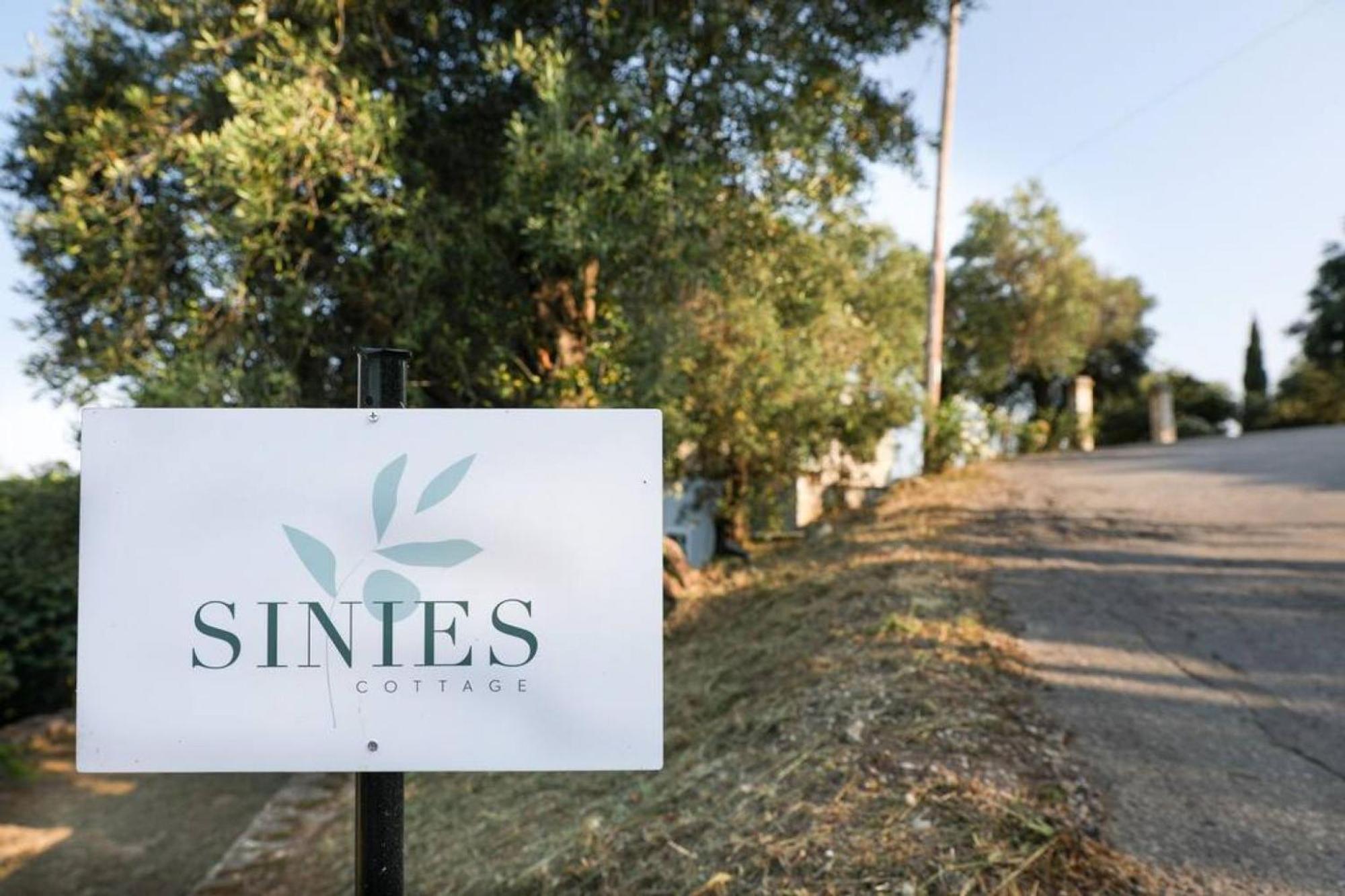 Sinies Stone Cottage - Ne Corfu Agnítsini 外观 照片
